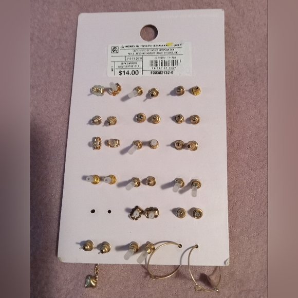 Wild fable earrings - Picture 3 of 4